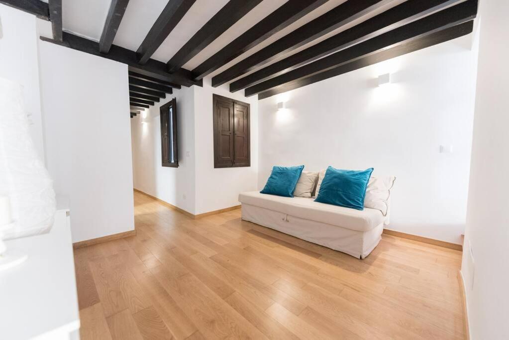 Loft En El Corazon De Palma Cerca De La Catedral Διαμέρισμα Εξωτερικό φωτογραφία