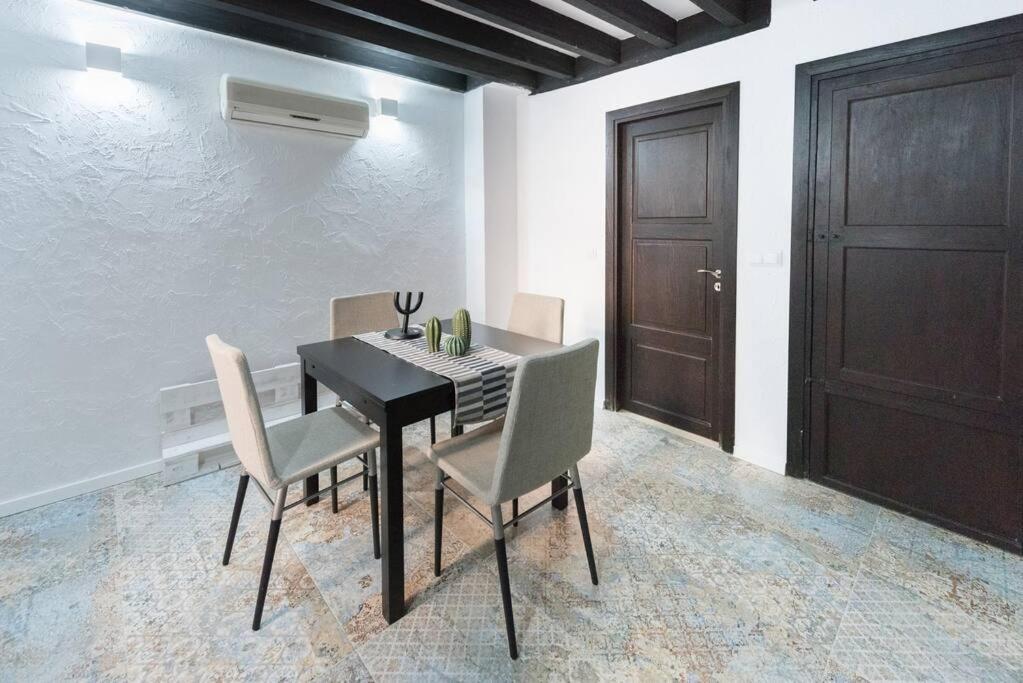 Loft En El Corazon De Palma Cerca De La Catedral Διαμέρισμα Εξωτερικό φωτογραφία